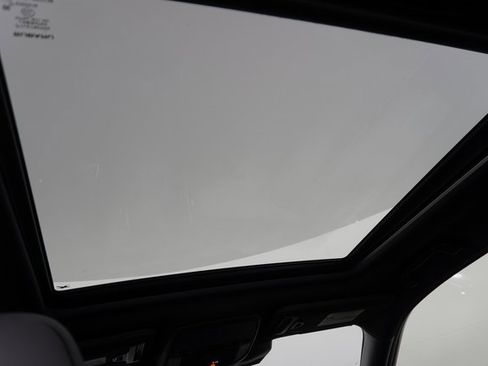 New 2025 Subaru Forester Limited image 24