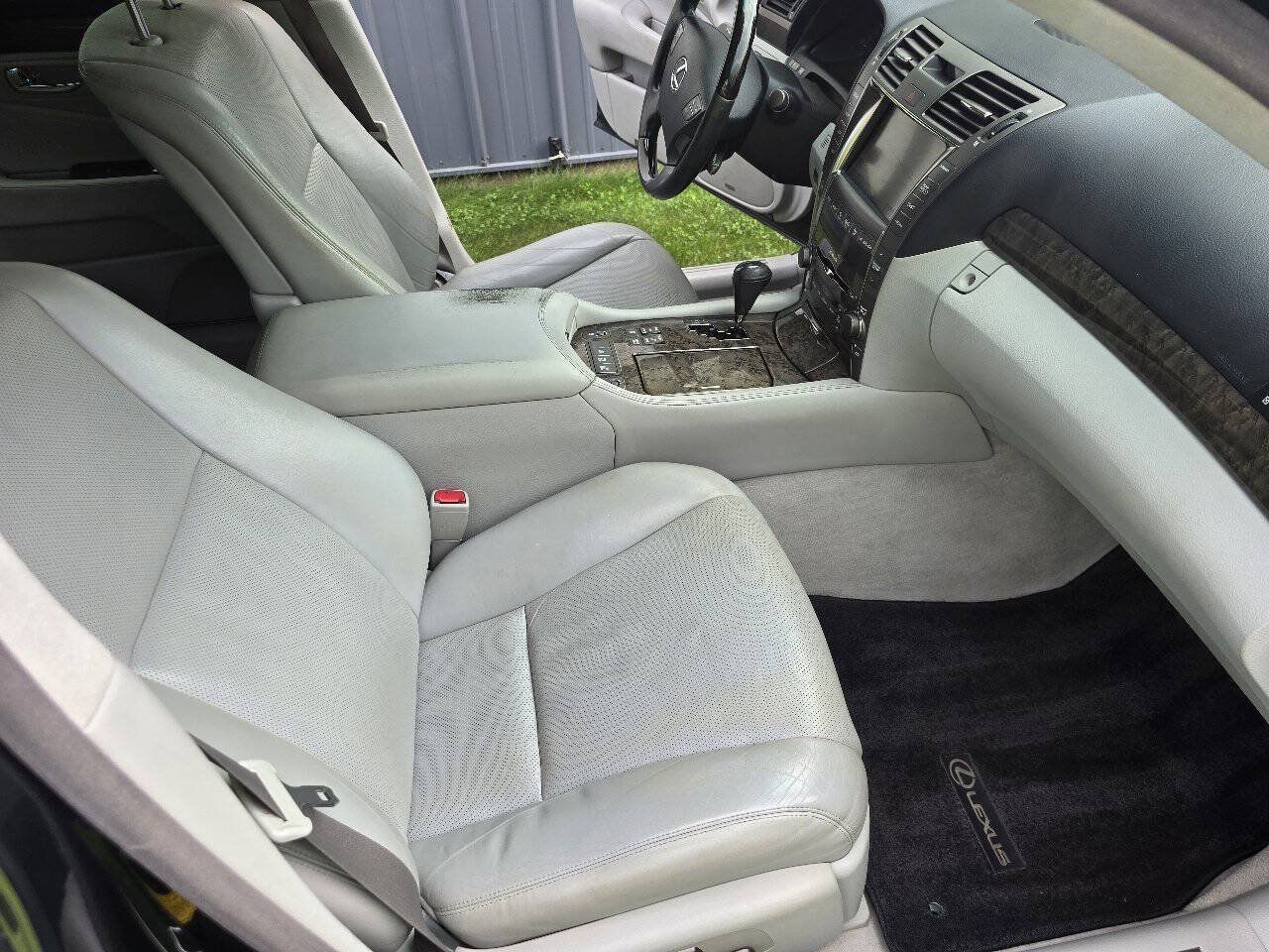 Used 2008 Lexus LS 460 L RWD image 15