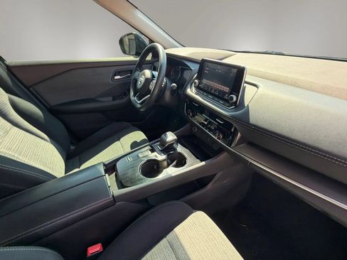 Used 2021 Nissan Rogue SV FWD image 13