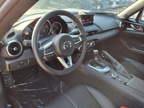 New 2026 MAZDA MX-5 Miata RF Grand Touring RWD image 9