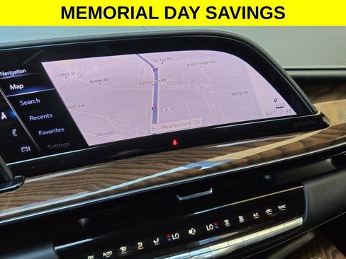 Used 2023 Cadillac Escalade Sport Platinum AWD/4WD image 18
