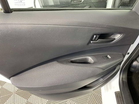 Used 2024 Toyota Corolla LE image 24