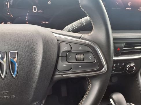 Used 2025 Buick Encore GX Preferred FWD image 21