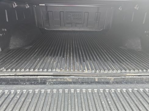 Used 2021 RAM 1500 Tradesman w/ Tradesman SXT Package AWD/4WD image 12