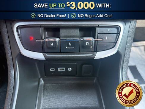 Used 2022 GMC Terrain SLE w/ Driver Convenience Package FWD image 28