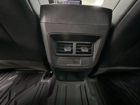 Certified 2024 GMC Canyon AT4X image 22