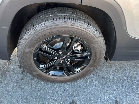 Used 2024 GMC Terrain AT4 image 38