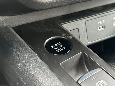 New 2026 Nissan Kicks SV image 22