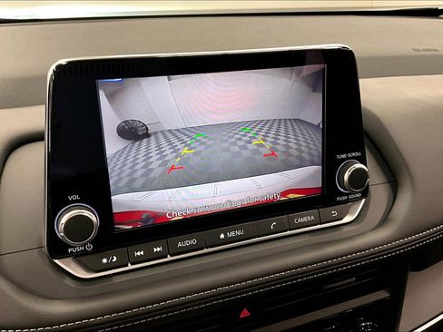 New 2025 Nissan Rogue S image 46