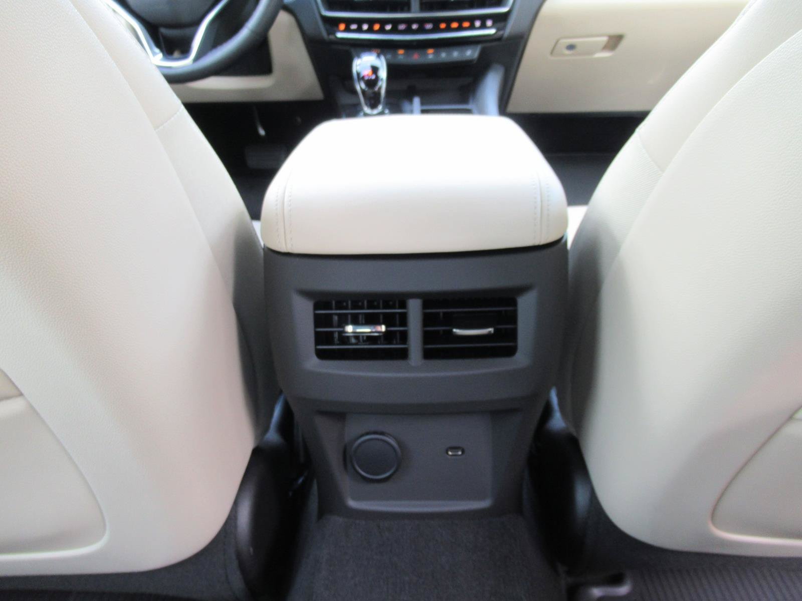 Certified 2025 Cadillac CT5 Premium Luxury w/ LPO, Red Accent Package AWD/4WD image 39