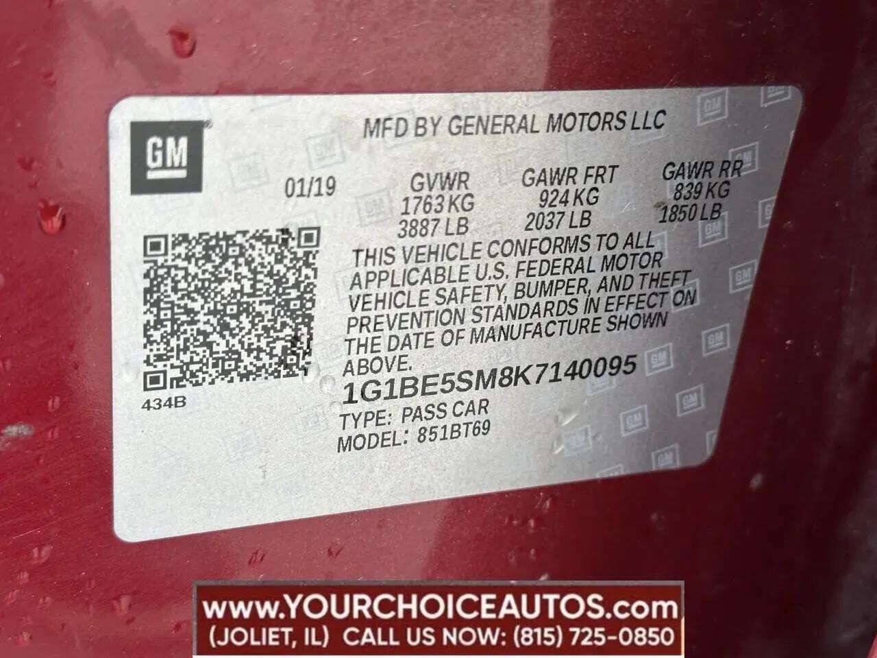 Used 2019 Chevrolet Cruze LT w/ Convenience Package FWD image 34