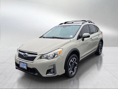 Used 2017 Subaru Crosstrek 2.0i Limited AWD/4WD image 7