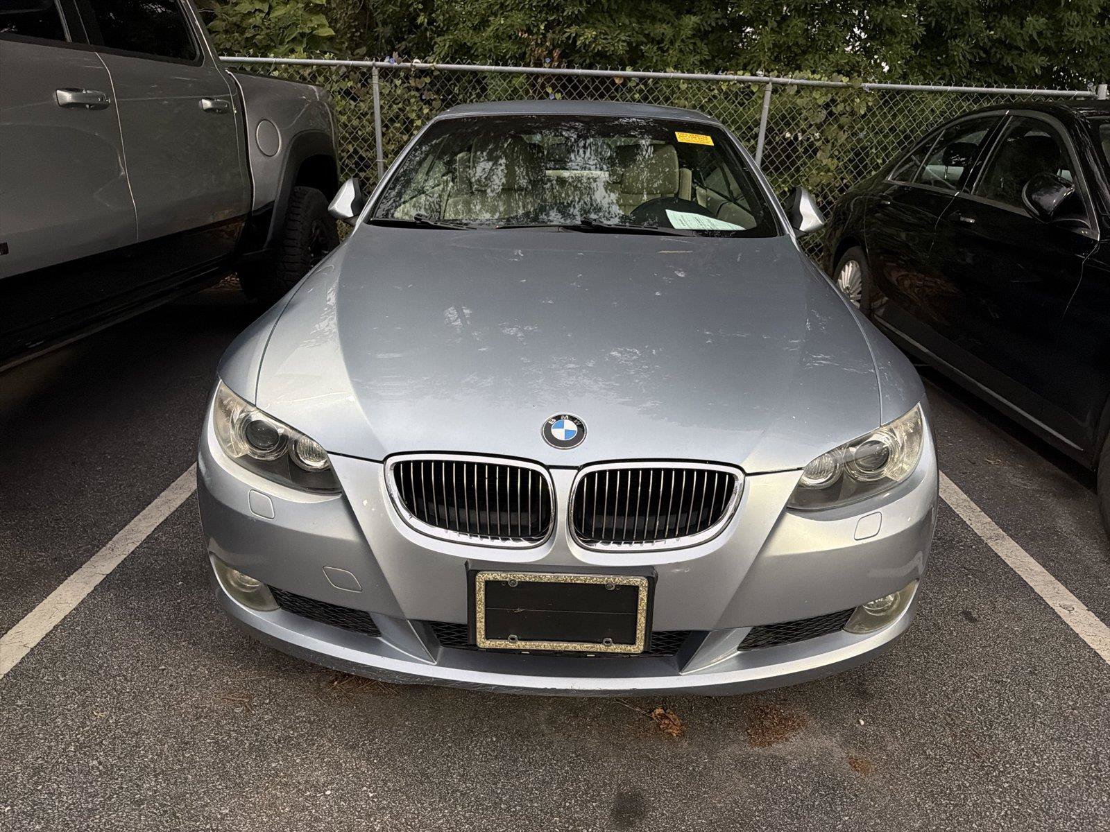 Used 2009 BMW 328i Convertible RWD image 2