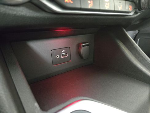 Used 2020 Nissan Sentra S image 25