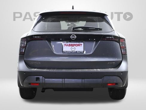 New 2026 Nissan Kicks SV w/ SV Premium Package image 7
