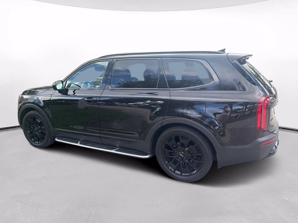 Certified 2022 Kia Telluride SX w/ SX Prestige Package AWD/4WD image 3