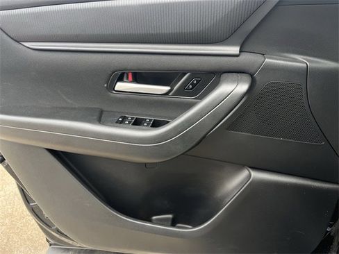 Used 2025 MAZDA CX-90 3.3 Turbo w/ Select Package image 26