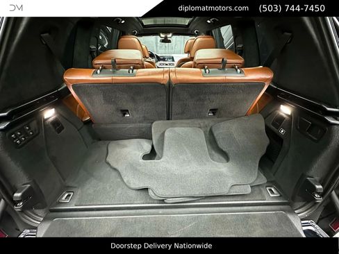 Used 2021 BMW X7 M50i image 50