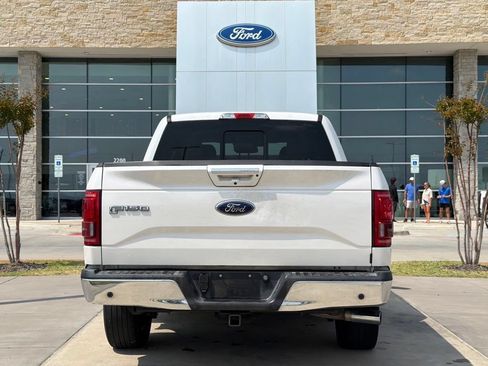 Used 2017 Ford F150 Lariat RWD image 25