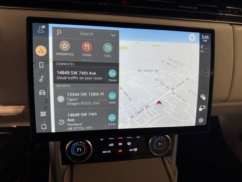 Used 2023 Land Rover Range Rover Autobiography image 17