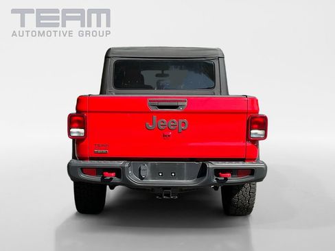 Used 2023 Jeep Gladiator Rubicon w/ Trailer Tow Package AWD/4WD image 6