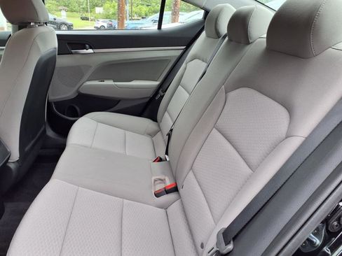 Used 2019 Hyundai Elantra Value Edition w/ Cargo Package image 7