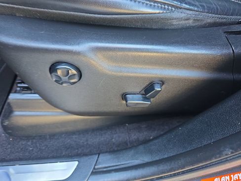 Used 2017 Jeep Grand Cherokee Limited w/ Trailer Tow Group IV image 19