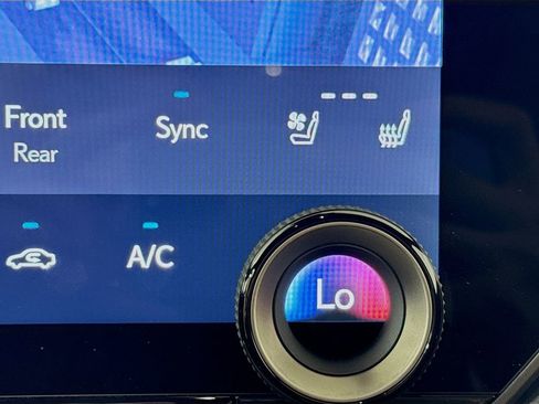 Used 2025 Lexus RX 350 Premium w/ Accessory Package (Z1) image 21