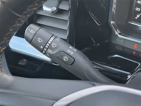 Used 2024 GMC Sierra 1500 SLE image 35