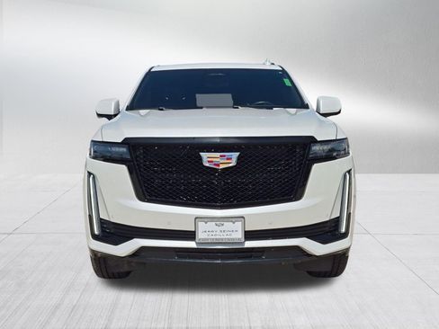 Used 2023 Cadillac Escalade Sport w/ Touring Package AWD/4WD image 9