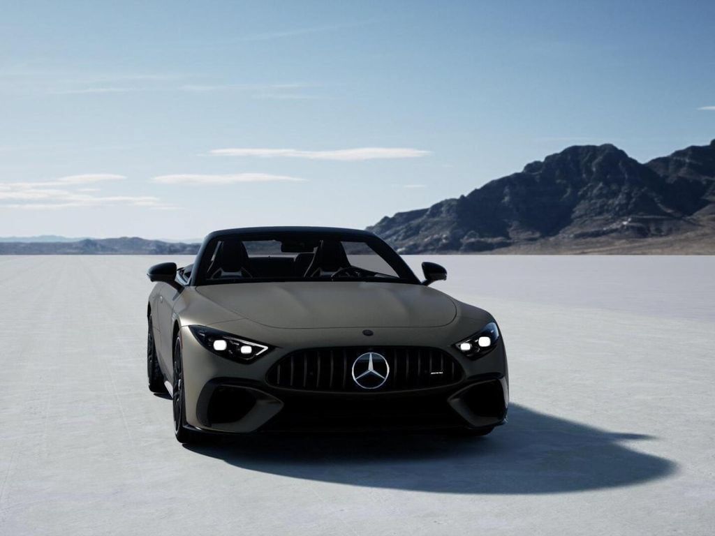 Used 2025 Mercedes-Benz SL 63 AMG 4MATIC image 8