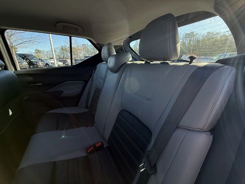 Used 2021 Nissan Kicks SR w/ SR Premium Package image 27