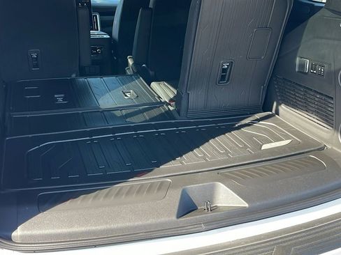 New 2026 GMC Yukon Elevation image 26