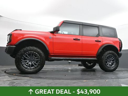 Used 2023 Ford Bronco Black Diamond image 30
