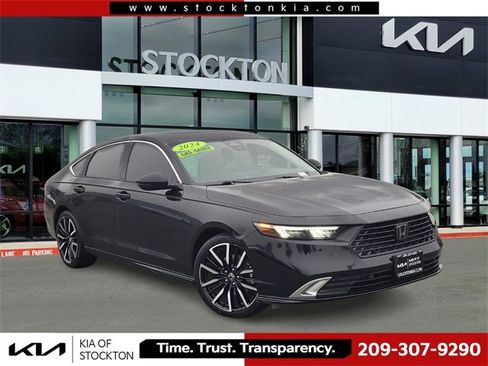 Used 2024 Honda Accord Touring image 1