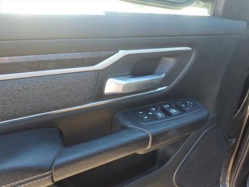 Used 2019 RAM 1500 Big Horn image 9