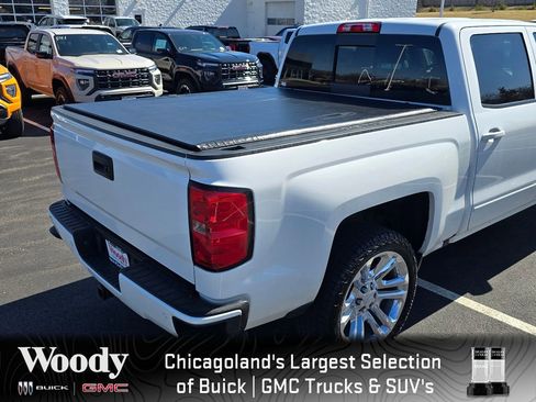 Used 2017 Chevrolet Silverado 1500 LT w/ All Star Edition image 27