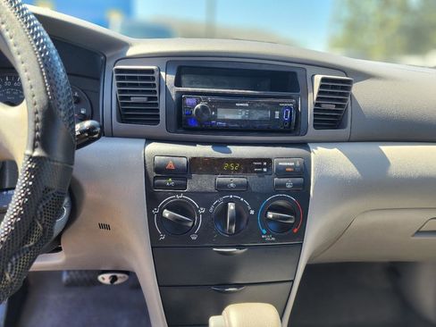Used 2007 Toyota Corolla CE FWD image 19