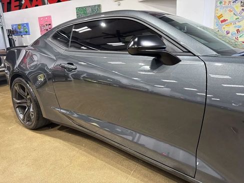 Used 2018 Chevrolet Camaro SS RWD image 59