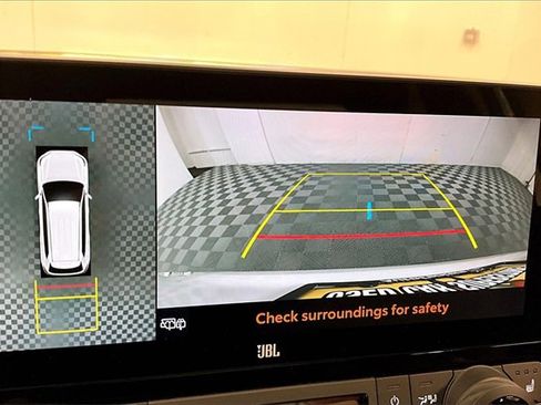 Used 2025 Toyota Grand Highlander AWD Hybrid image 27