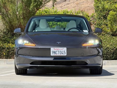 Used 2024 Tesla Model 3 Long Range AWD/4WD image 5