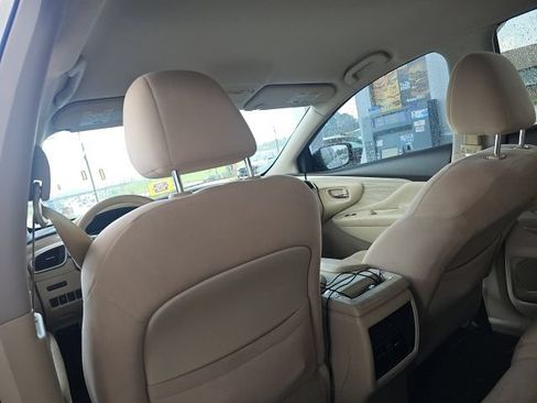 Used 2016 Nissan Murano S w/ Navigation Package FWD image 15