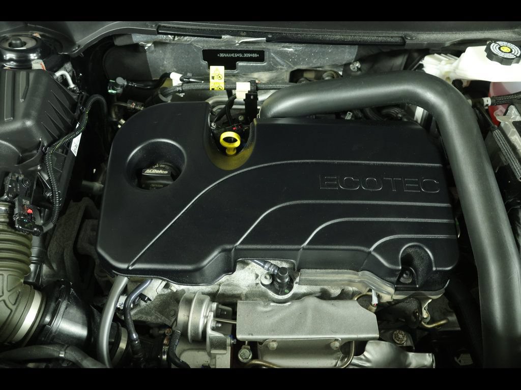 Used 2025 Chevrolet Equinox LT FWD image 16