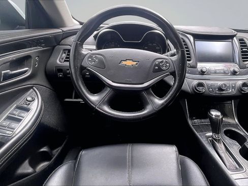 Used 2020 Chevrolet Impala LT FWD image 5