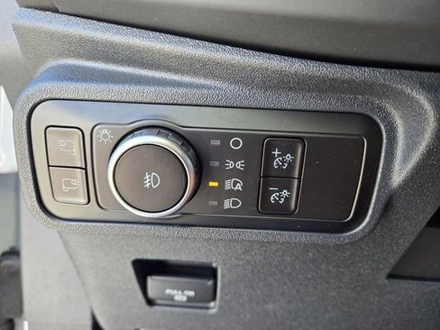 New 2025 Ford Bronco Badlands image 14