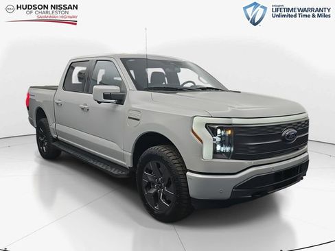 Used 2023 Ford F150 Lightning Lariat image 1
