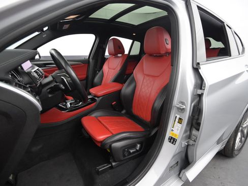 Used 2019 BMW X4 M40i w/ Premium Package image 40