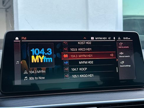 Used 2023 BMW 540i w/ M Sport Package RWD image 16