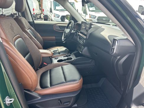 Certified 2025 Ford Bronco Sport Outer Banks w/ Outer Banks Tech Package+ AWD/4WD image 17
