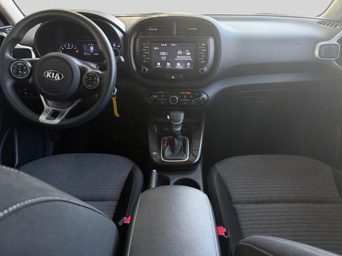 Used 2020 Kia Soul S FWD image 14